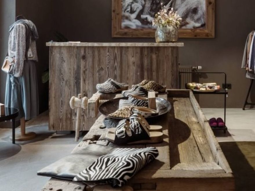 Holzclogs kommen nie aus der Mode